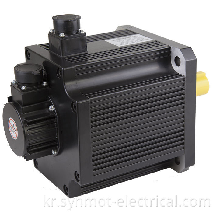 SYNMOT 5.5KW 21N.M 2500RPM 서보 모터 사용 사출 성형기